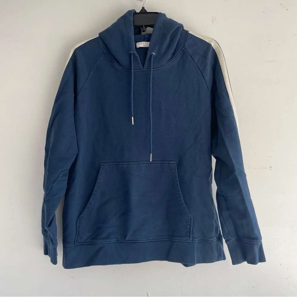 Sandro navy blue hooded sweatshirt 33270.